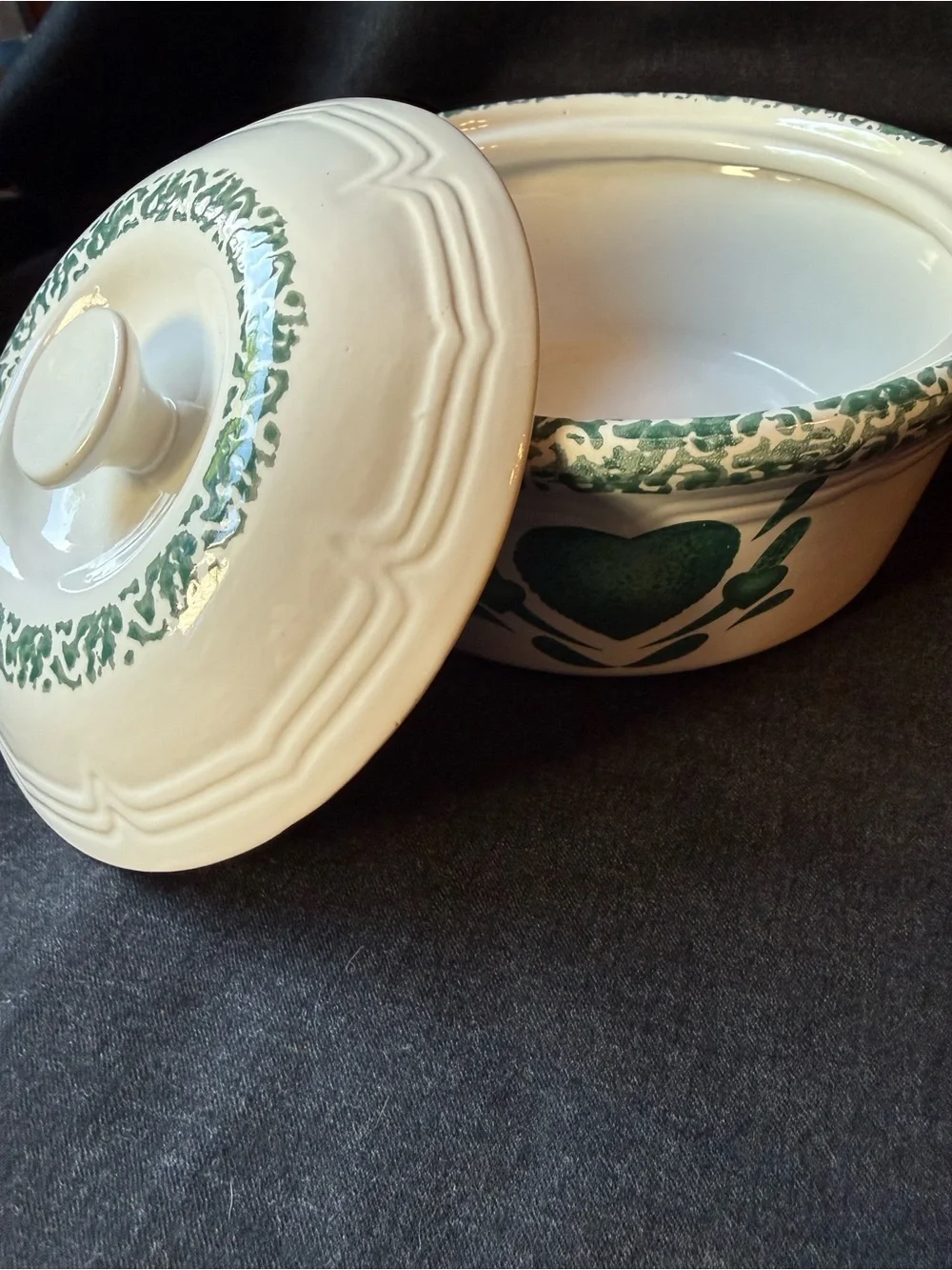 Vintage Corelle Heart Stoneware 2qt Covered Casserole Dish